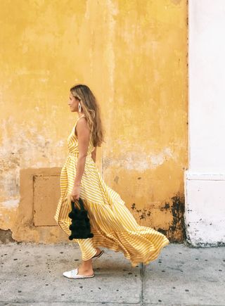 silvia-tcherassi-most-popular-dress-in-cartagena-257511-1526081731493-image