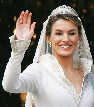 these-past-royal-wedding-beauty-looks-are-like-real-life-fairytales-2763222