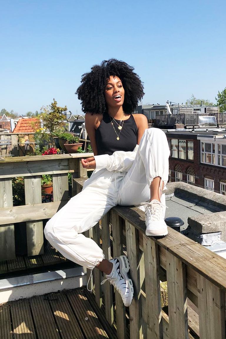 the-tank-top-outfits-every-hypebae-will-wear-this-summer-who-what-wear