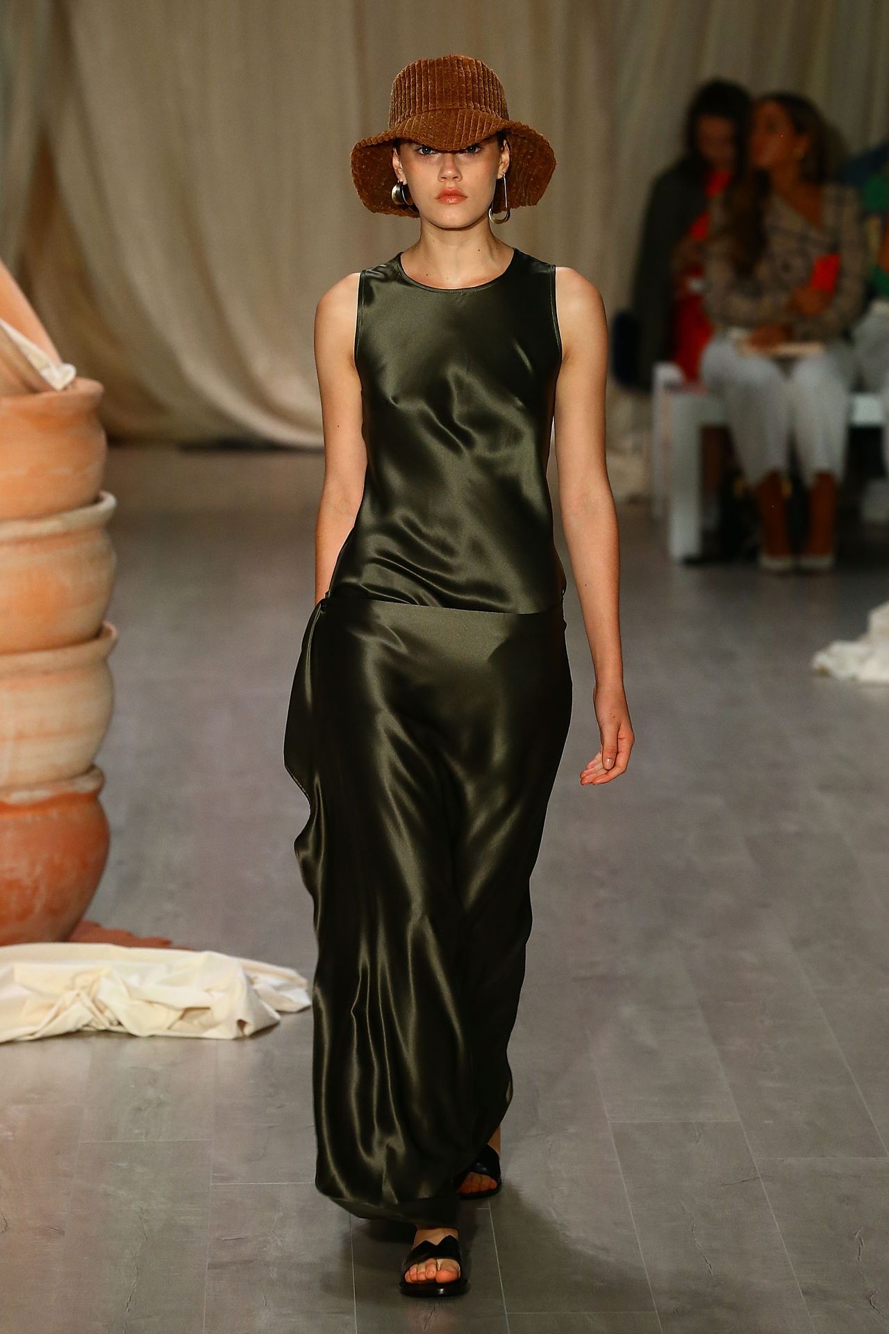 Earth Tones Are the Next Big Colour Trend | Who What Wear