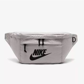 Nike + Hip Pack
