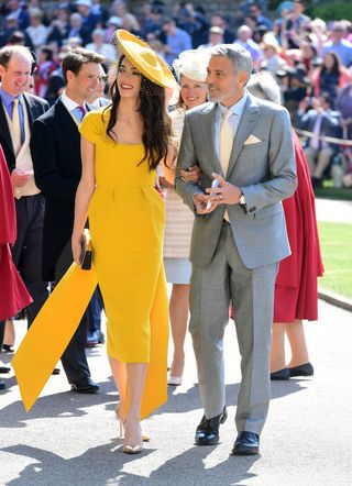 amal-clooney-wore-a-stunning-yellow-dress-to-the-royal-wedding-2772042