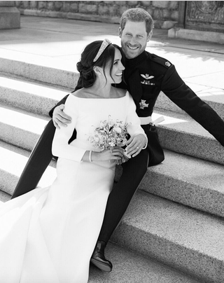meghan-markle-prince-harry-official-wedding-photos-258247-1526914426515-image