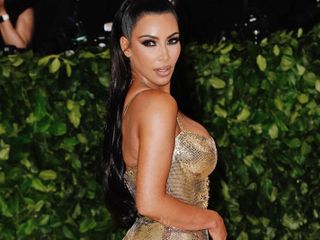 kim-kardashian-fashion-quotes-259132-1527709774769-main