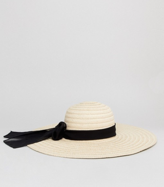 South Beach + Oversized Bow Straw Hat