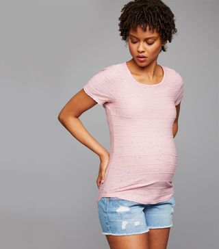 A Pea in the Pod + Under Belly Fray Hem Maternity Shorts