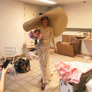 jacquemus-hat-wedding-dress-259617-1528135963250-image