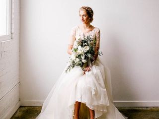 high-low-wedding-dresses-260186-1528752150958-main
