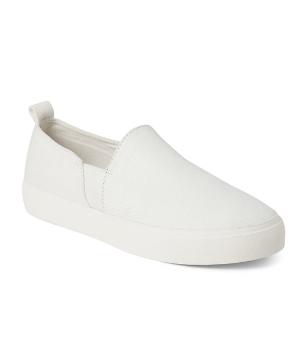 20 Perfect White Canvas Sneakers | Who What Wear