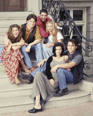 most-stylish-90s-tv-shows-260417-1529088986562-image
