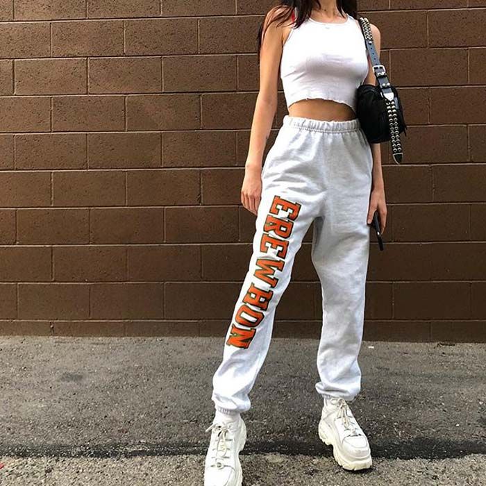 15 Sweatpant Outfits That You Can Wear All Summer