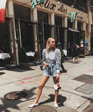 two-piece-outfit-shorts-and-top-nyc-style-260527-1528990495205-image