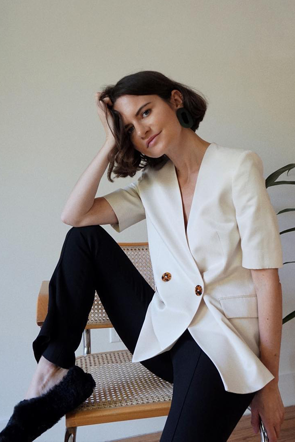 mango-short-sleeved-blazer-260789-1529322235309-image