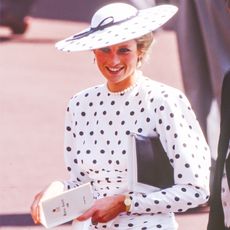 reminder-this-is-what-princess-diana-wore-to-ascot-in-the-80s-261109-square