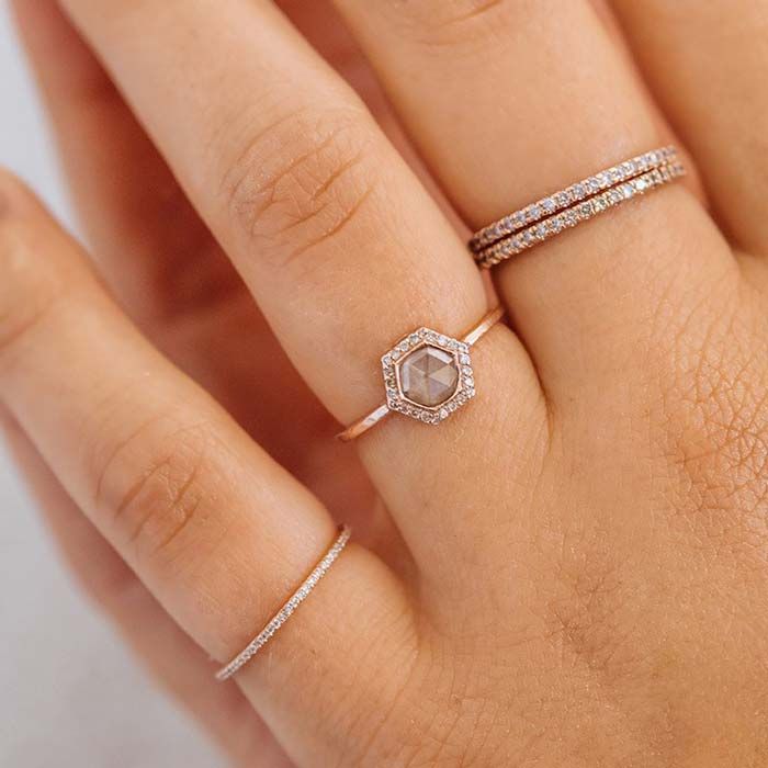 Monique lhuillier hexagon discount baguette diamond engagement ring