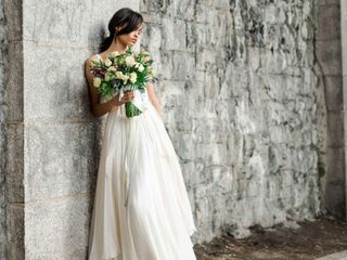 wedding-dress-materials-262122-1531518879742-main