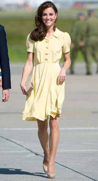 20-times-kate-middleton-actually-dressed-like-a-fashion-editor-2858946