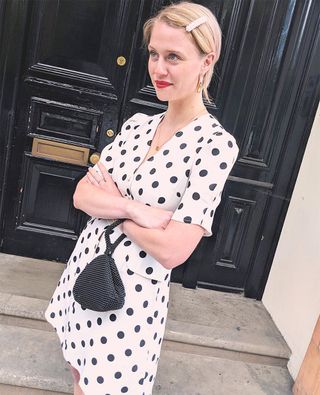 90-of-the-girls-in-our-office-now-own-this-dress-trend-2858990