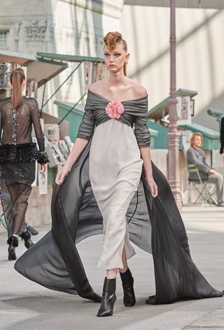chanel-couture-runway-show-fall-2018-262141-1530800061627-image