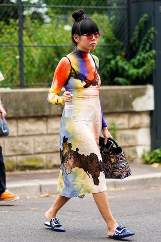 what-the-worlds-most-stylish-are-wearing-to-couture-fashion-week-2859491