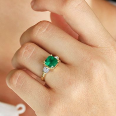 emerald-engagement-rings-262339-1531150218856-square