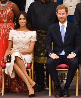 meghan-markles-latest-dress-confirms-shes-sticking-to-this-royal-theme-2867854