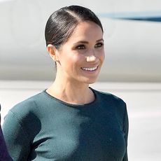 meghan-markle-just-perfected-royal-airport-style-in-ireland-262554-square