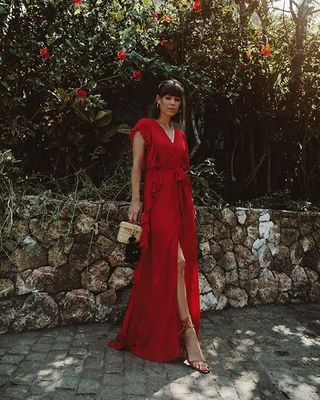 red-dress-summer-outfits-262781-1531356334862-image