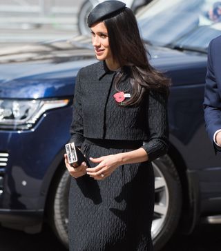 these-11-outfits-confirm-meghan-markle-already-has-the-best-handbag-collection-2877903