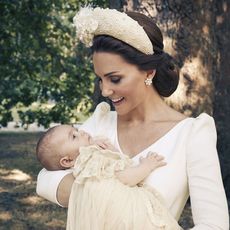 royal-family-portraits-prince-louis-christening-263037-1531696373316-square