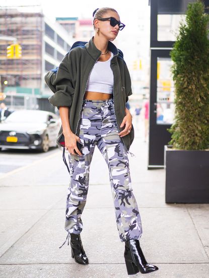 The Outfit Formula That Defines Hailey Baldwin's Style | Who What Wear