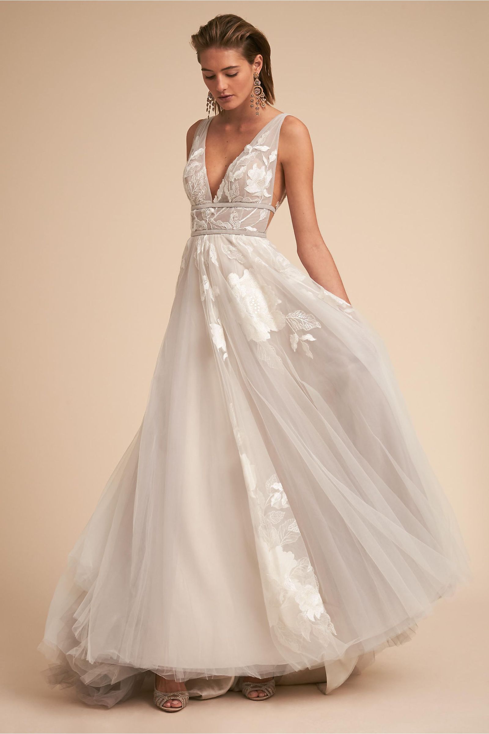 20 Beautiful Silver Wedding Dresses | Who What Wear