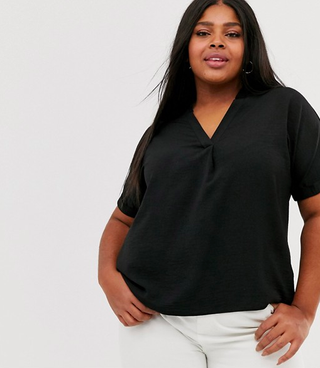 New Look + Curve Short Sleeved Shirt in Black