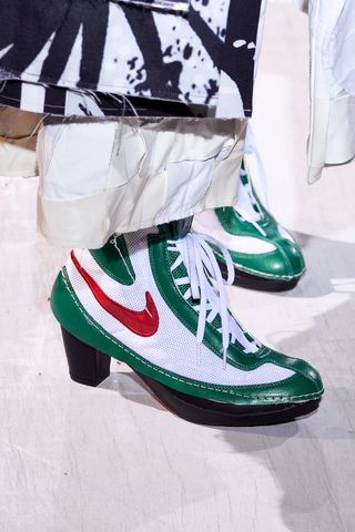 high-heel-nike-comme-des-garcons-sneakers-263355-1531949505744-image