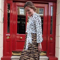 how-to-wear-animal-print-263407-1532005864190-square