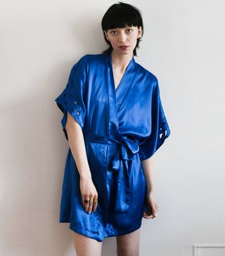 Natori + Saphire Lacey Kimono Robe
