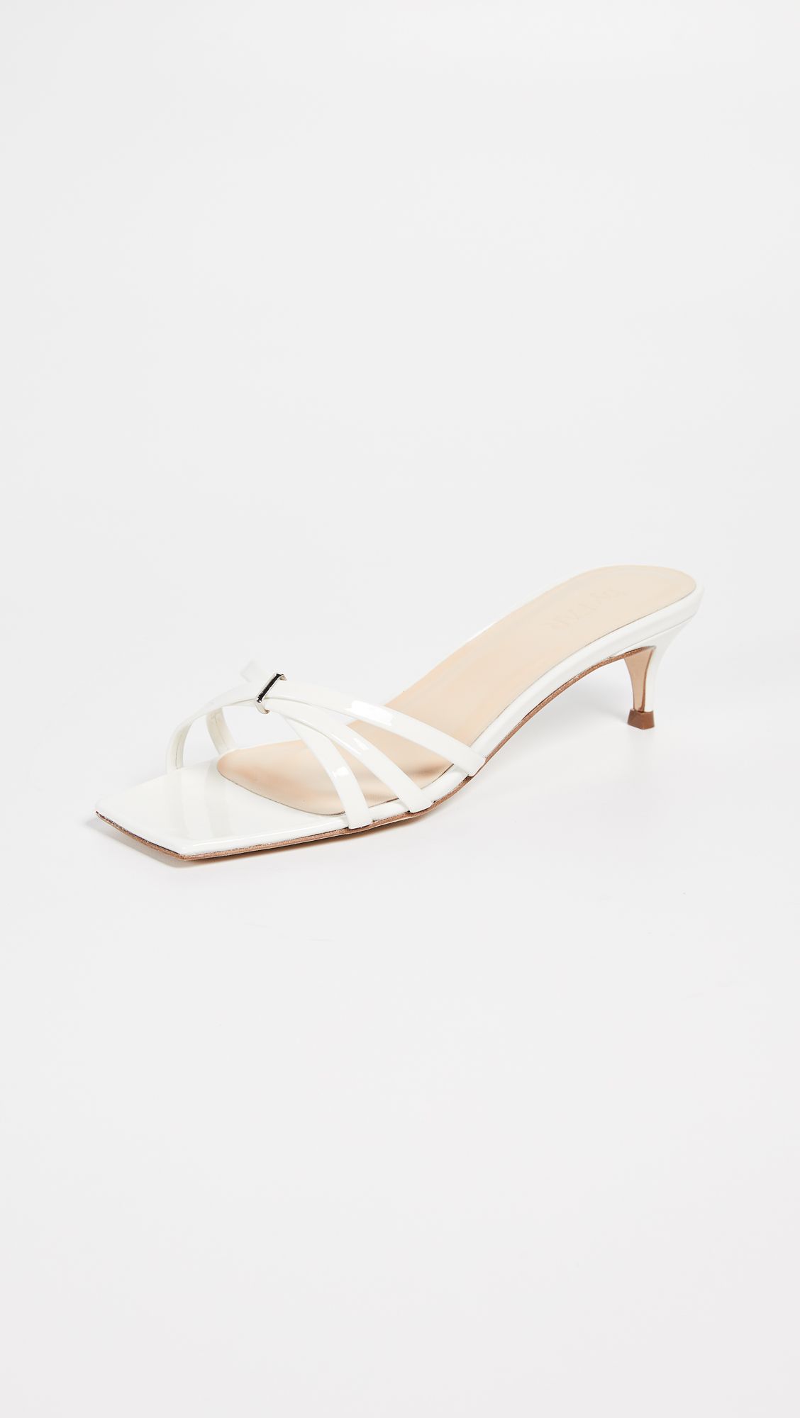 8 Fashion Trends Petite Celebrities Always Wear | Who What Wear