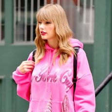taylor-swift-new-york-style-263736-1532459223665-square