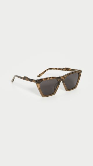 Illesteva + Lisbon Sunglasses