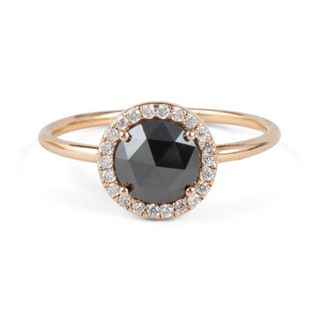 Blanca Monrós Gómez + Black Diamond Aura Ring