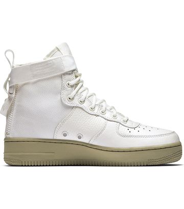 The Nike Air Force 1 Sneakers With a Cult Celeb Following | Who What Wear