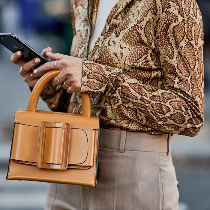 Fall 2018 outlet purse trends