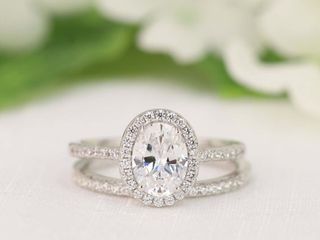 Pescara Jewelry + Halo Wedding Ring Set