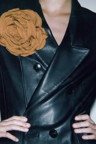 Zara + Flower Brooch