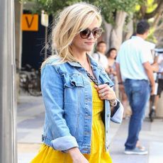 reese-witherspoon-jcrew-yellow-dress-264968-1533759638392-square