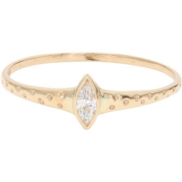 26 Eye-Catching Marquise Engagement Rings | Who What Wear