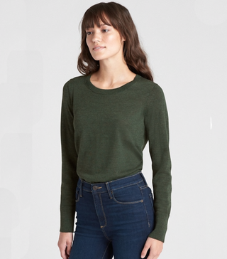 Gap + Pullover Crewneck Sweater in Merino Wool