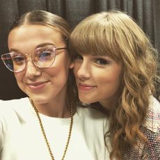 millie-bobby-brown-at-taylor-swift-concert-265431-1534366180357-square