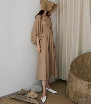 Subtle Simple + Classic Bell Long Sleeves Dress