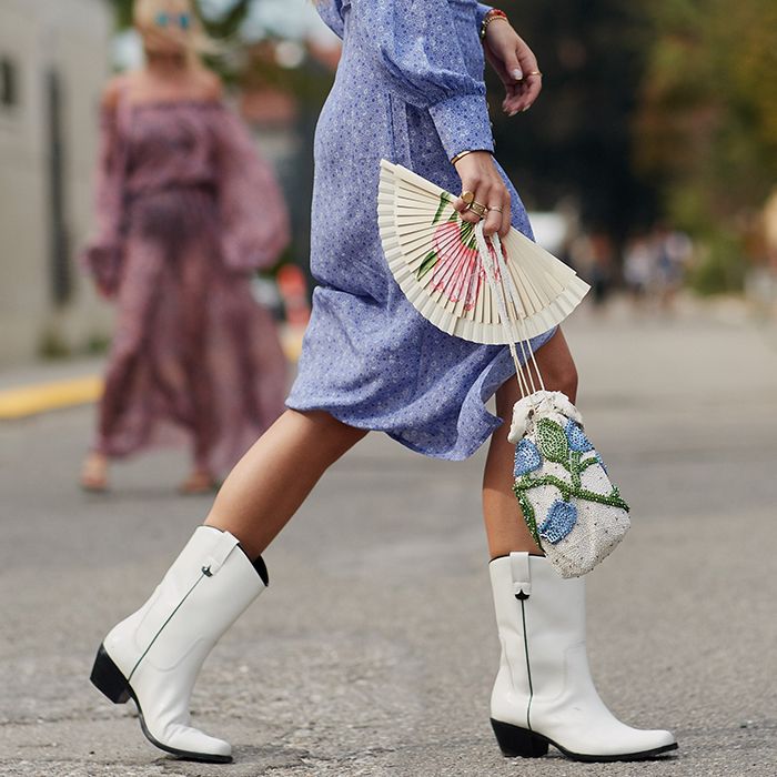 Stuart weitzman deals atomic west bootie